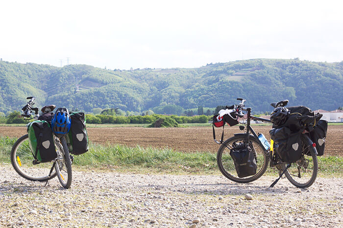 Fahrrad-Packtaschen auf Radreise Packliste Radreise & Fahrradtour